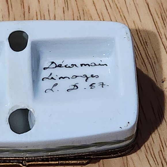 Vintage Rectangle Limoges France Porcelain Stamp Box Decrmain 57 - Picture 4 of 8
